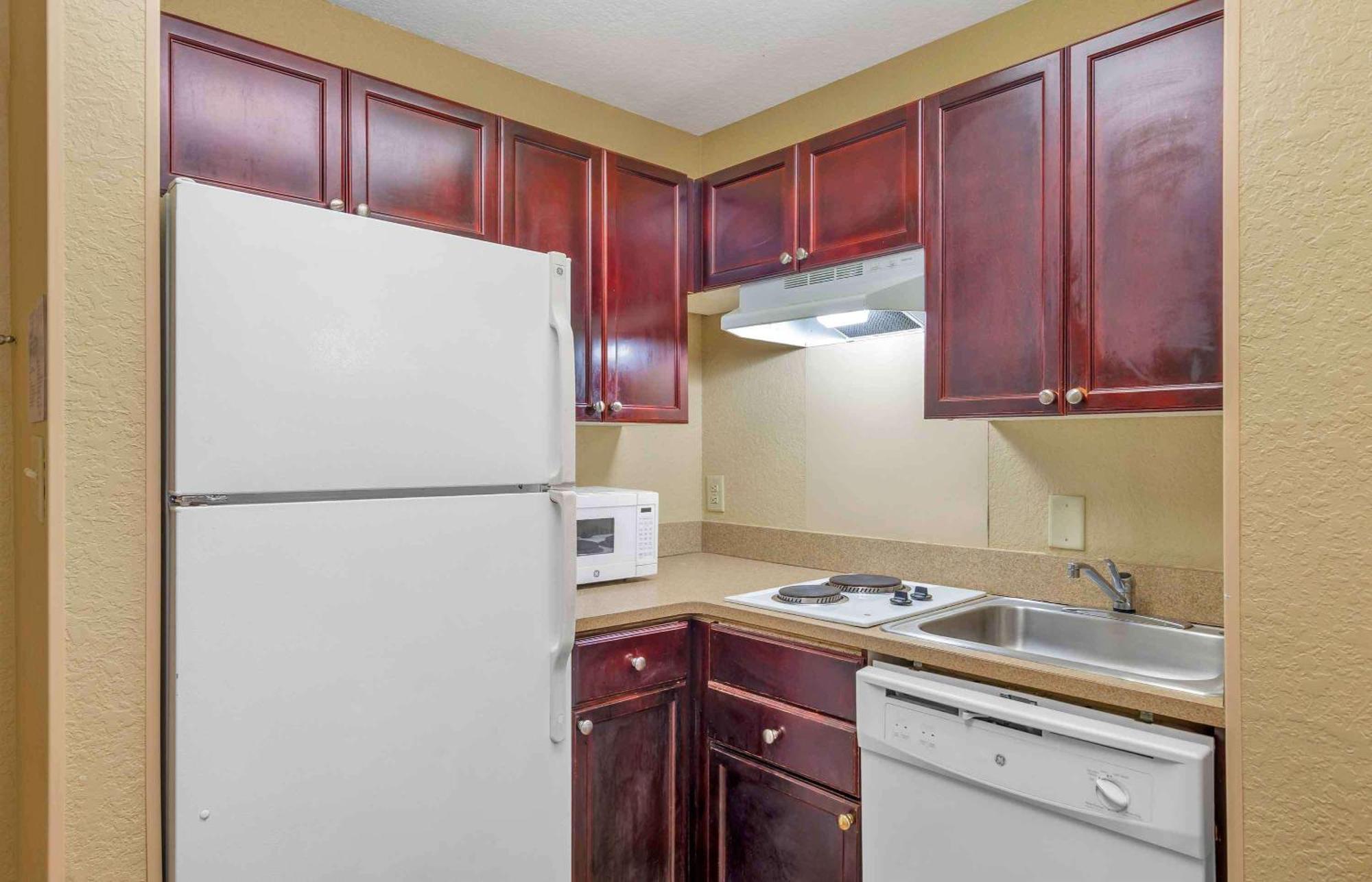 Extended Stay America Suites - Raleigh - Rtp - 4919 Miami Blvd Durham Exterior foto